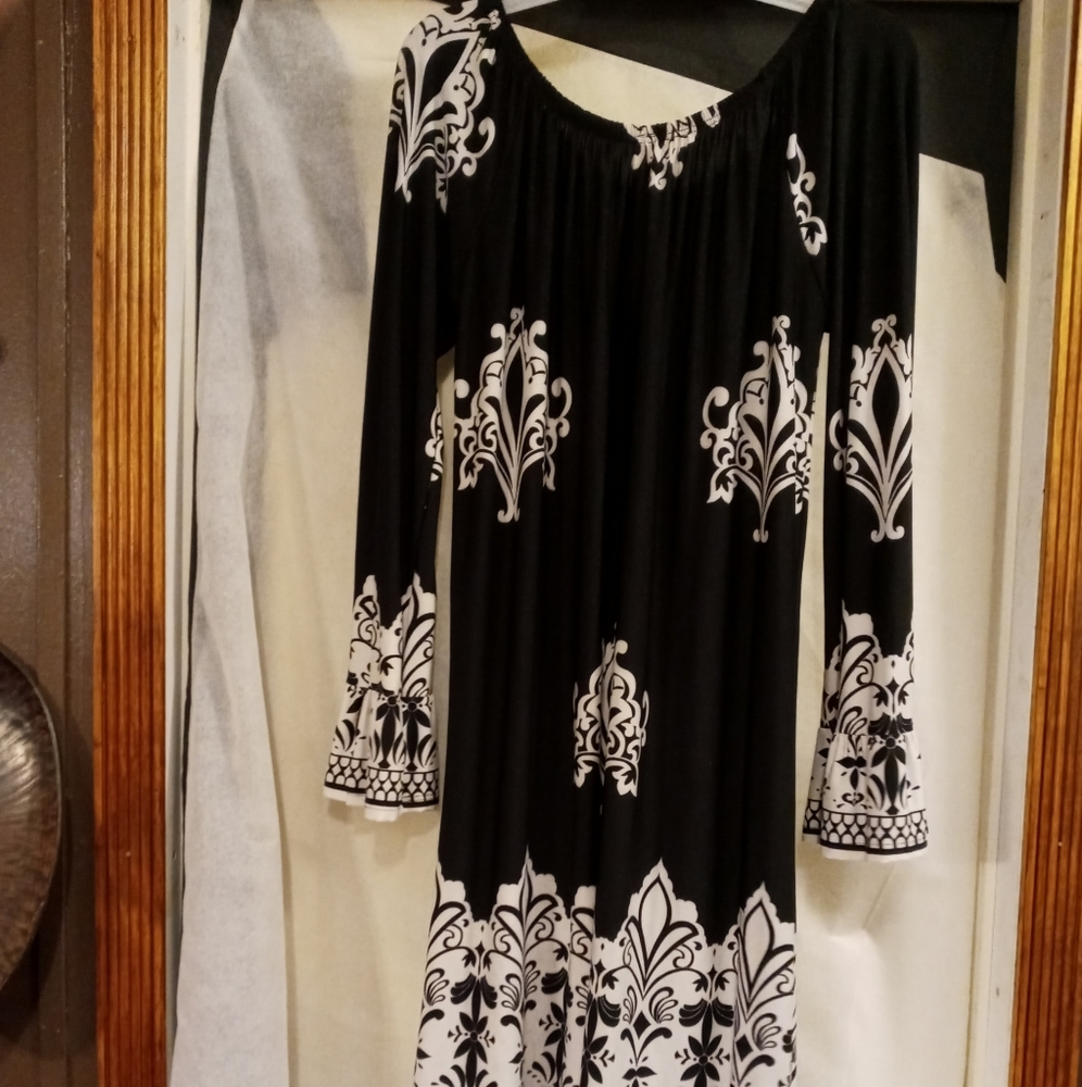 Ladies short dress